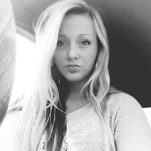 Meet your Posher, Sierra